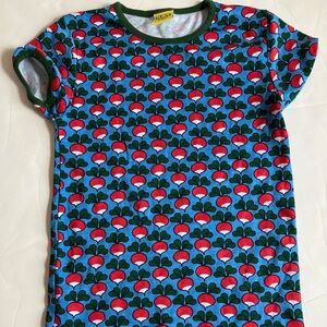 Duns Sweden organic periwinkle radish tee shirt top 140 10 EUC scandi